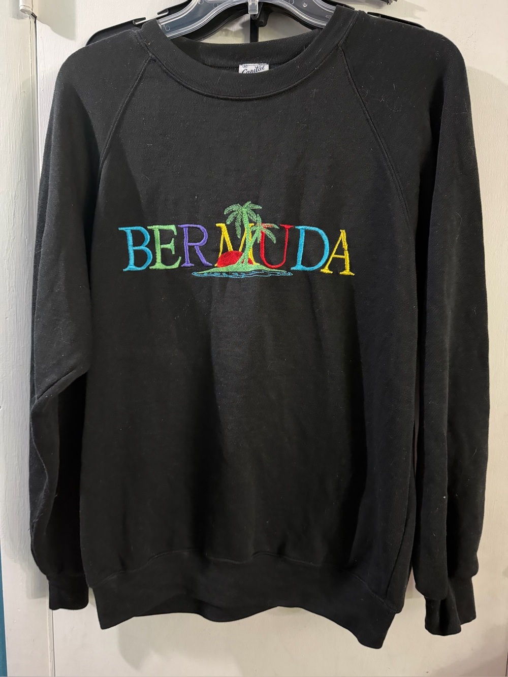 Vintage Bermuda Crewneck Sweatshirt Size Medium